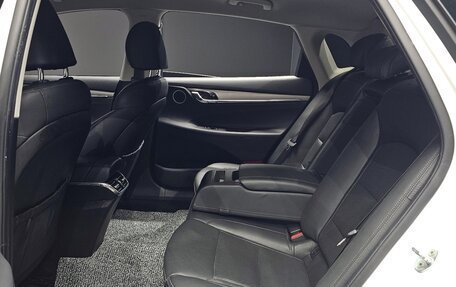 Hyundai Grandeur, 2022 год, 2 233 000 рублей, 11 фотография