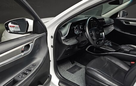 Hyundai Grandeur, 2022 год, 2 233 000 рублей, 10 фотография
