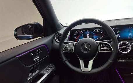 Mercedes-Benz GLB, 2022 год, 2 720 000 рублей, 13 фотография