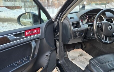 Volkswagen Touareg III, 2012 год, 2 050 000 рублей, 7 фотография