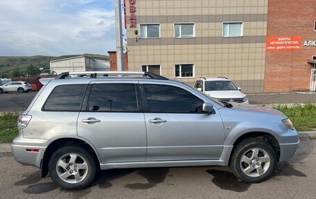 Mitsubishi Outlander III рестайлинг 3, 2004 год, 420 000 рублей, 6 фотография