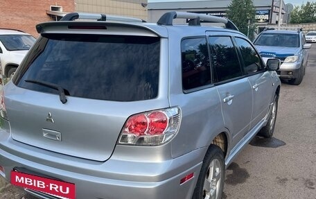 Mitsubishi Outlander III рестайлинг 3, 2004 год, 420 000 рублей, 4 фотография