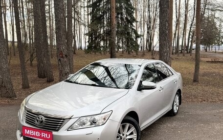 Toyota Camry, 2012 год, 1 449 000 рублей, 2 фотография