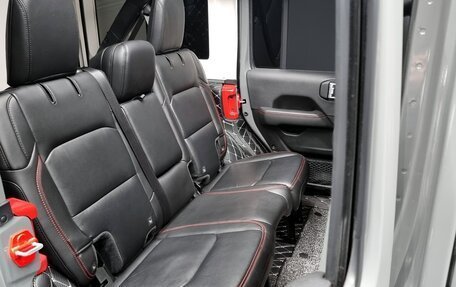 Jeep Wrangler, 2023 год, 5 520 000 рублей, 20 фотография