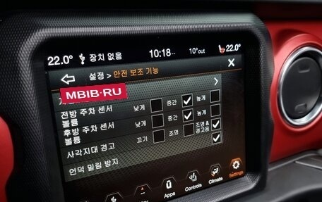Jeep Wrangler, 2023 год, 5 520 000 рублей, 14 фотография