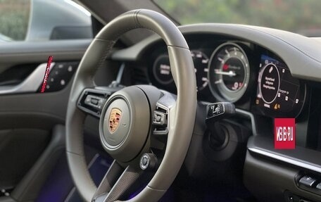 Porsche 911, 2022 год, 20 630 000 рублей, 13 фотография