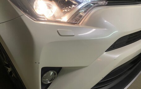 Toyota RAV4, 2017 год, 2 450 000 рублей, 9 фотография