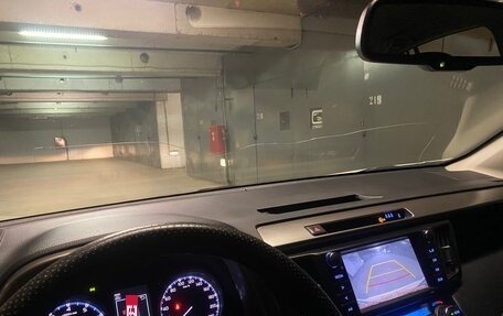 Toyota RAV4, 2017 год, 2 450 000 рублей, 11 фотография