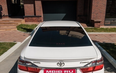Toyota Camry, 2015 год, 2 360 000 рублей, 4 фотография