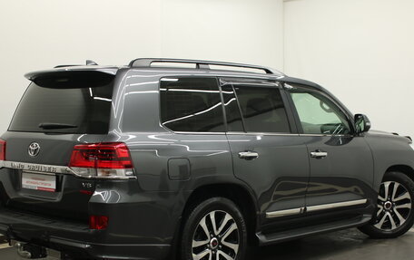 Toyota Land Cruiser 200, 2019 год, 10 506 000 рублей, 2 фотография