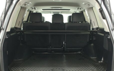 Toyota Land Cruiser 200, 2019 год, 10 506 000 рублей, 14 фотография