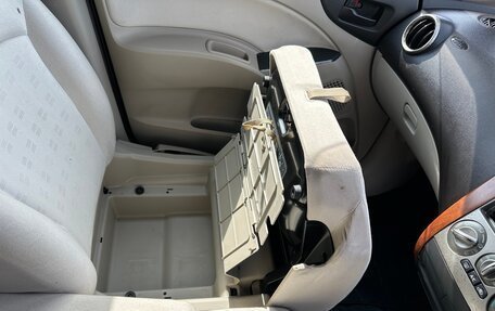 Mitsubishi Colt VI рестайлинг, 2003 год, 445 000 рублей, 18 фотография