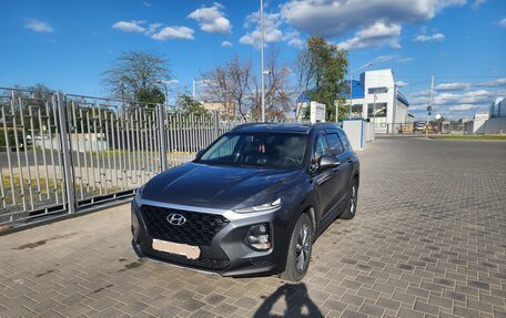 Hyundai Santa Fe III рестайлинг, 2018 год, 3 200 000 рублей, 14 фотография
