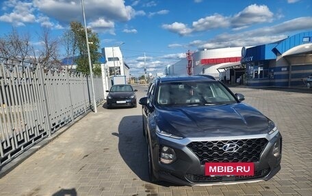 Hyundai Santa Fe III рестайлинг, 2018 год, 3 200 000 рублей, 13 фотография