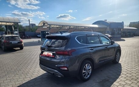 Hyundai Santa Fe III рестайлинг, 2018 год, 3 200 000 рублей, 11 фотография