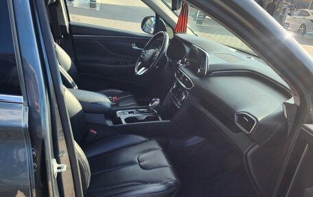 Hyundai Santa Fe III рестайлинг, 2018 год, 3 200 000 рублей, 16 фотография