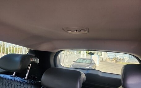 Hyundai Santa Fe III рестайлинг, 2018 год, 3 200 000 рублей, 20 фотография