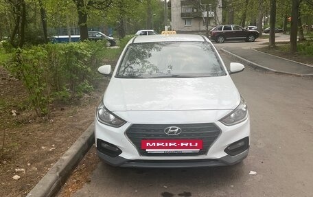 Hyundai Solaris II рестайлинг, 2017 год, 1 350 000 рублей, 12 фотография