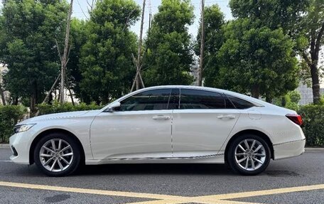 Honda Accord IX рестайлинг, 2022 год, 1 680 000 рублей, 4 фотография