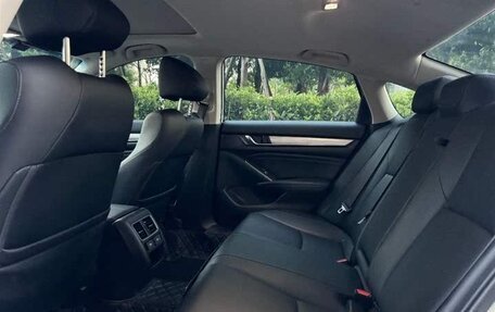 Honda Accord IX рестайлинг, 2022 год, 1 680 000 рублей, 8 фотография