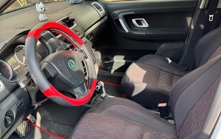 Skoda Fabia II, 2009 год, 600 000 рублей, 14 фотография