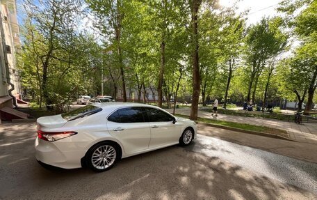 Toyota Camry, 2021 год, 4 850 000 рублей, 6 фотография