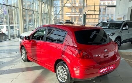 Nissan Tiida, 2010 год, 655 000 рублей, 5 фотография