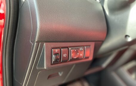 Nissan Tiida, 2010 год, 655 000 рублей, 34 фотография