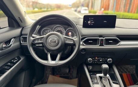 Mazda CX-5 II, 2022 год, 1 980 000 рублей, 6 фотография