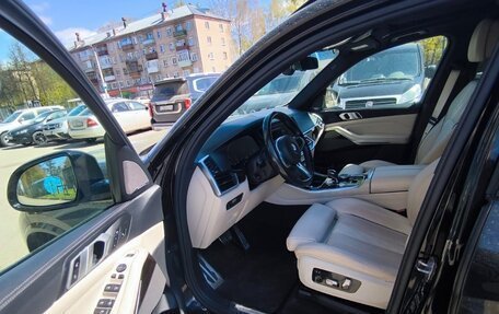 BMW X5, 2019 год, 7 800 000 рублей, 4 фотография