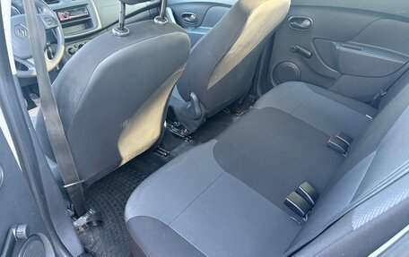 Renault Sandero II рестайлинг, 2014 год, 700 000 рублей, 7 фотография