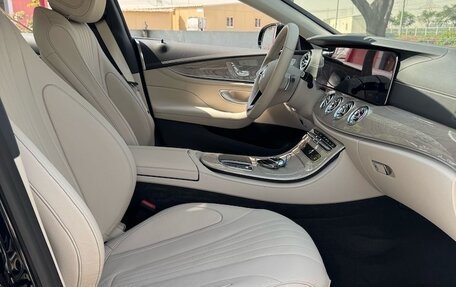Mercedes-Benz CLS, 2022 год, 6 145 000 рублей, 10 фотография