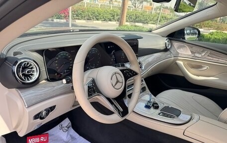 Mercedes-Benz CLS, 2022 год, 6 145 000 рублей, 9 фотография