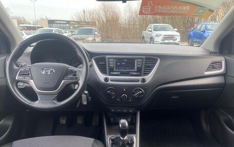 Hyundai Solaris II рестайлинг, 2018 год, 1 115 000 рублей, 15 фотография