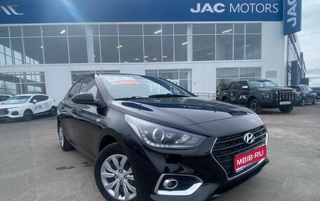 Hyundai Solaris II рестайлинг, 2018 год, 1 115 000 рублей, 1 фотография