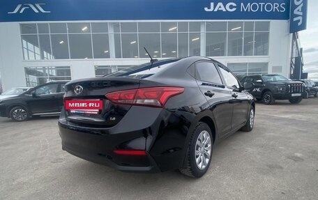 Hyundai Solaris II рестайлинг, 2018 год, 1 115 000 рублей, 7 фотография