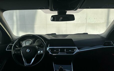 BMW 3 серия, 2019 год, 2 650 000 рублей, 9 фотография