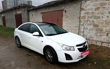 Chevrolet Cruze II, 2013 год, 650 000 рублей, 3 фотография