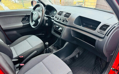 Skoda Fabia II, 2014 год, 580 000 рублей, 6 фотография