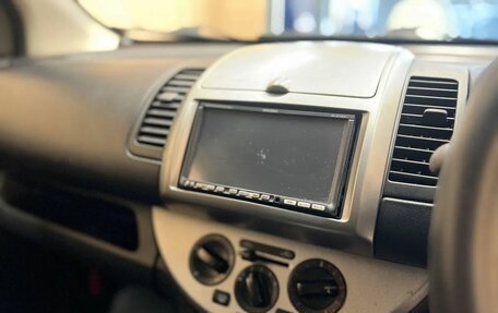 Nissan Note II рестайлинг, 2011 год, 750 000 рублей, 12 фотография
