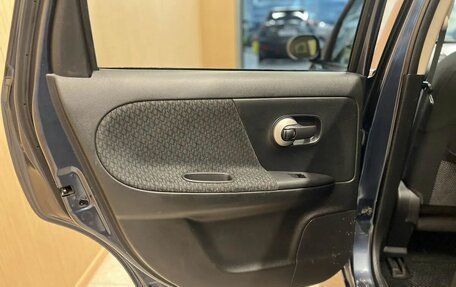 Nissan Note II рестайлинг, 2011 год, 750 000 рублей, 17 фотография