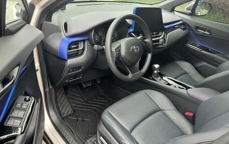 Toyota C-HR I рестайлинг, 2020 год, 1 615 000 рублей, 11 фотография