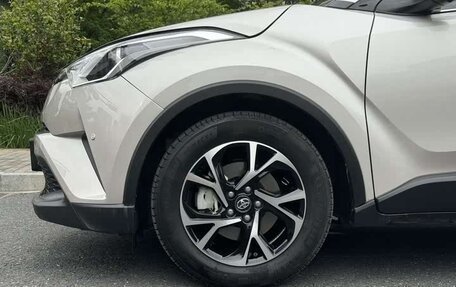 Toyota C-HR I рестайлинг, 2020 год, 1 615 000 рублей, 7 фотография