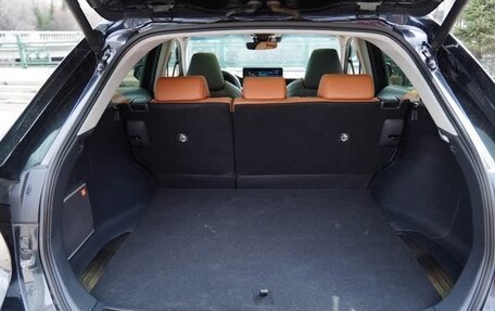 Toyota Venza, 2022 год, 3 400 000 рублей, 13 фотография