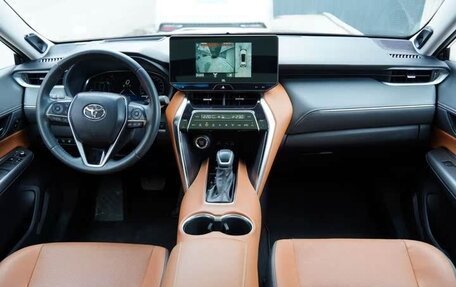 Toyota Venza, 2022 год, 3 400 000 рублей, 24 фотография