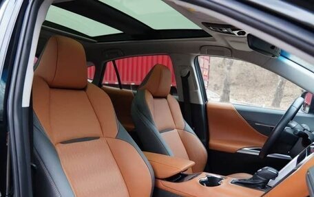 Toyota Venza, 2022 год, 3 400 000 рублей, 15 фотография