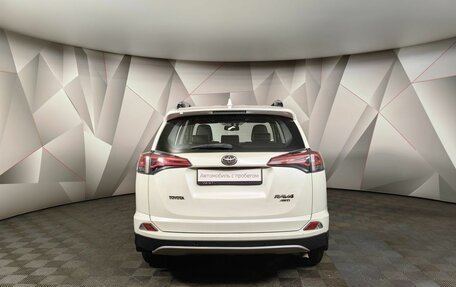 Toyota RAV4, 2018 год, 2 755 000 рублей, 8 фотография