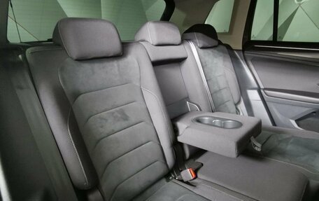 Volkswagen Tiguan II, 2017 год, 1 845 000 рублей, 13 фотография