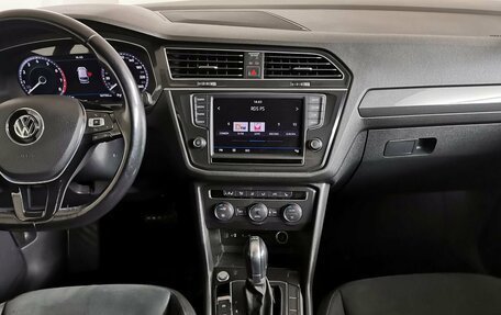 Volkswagen Tiguan II, 2017 год, 1 845 000 рублей, 11 фотография