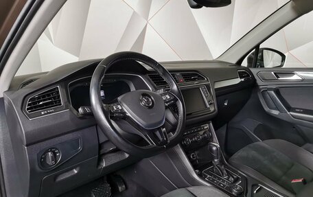 Volkswagen Tiguan II, 2017 год, 1 845 000 рублей, 14 фотография